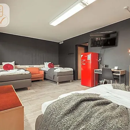 Otel Hotelli Jaemsae